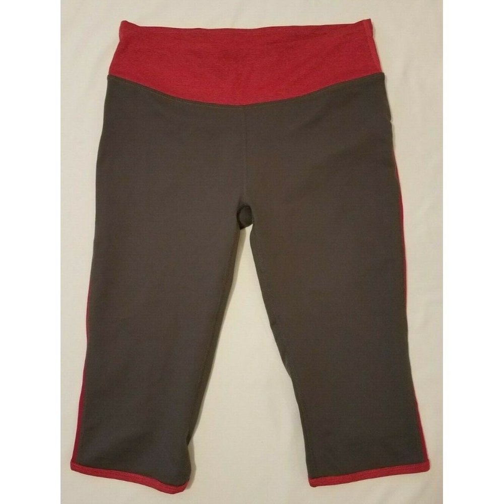 Fabletics Women's Sz. S Grey and Maroon Rio Run Crop Workout Pant